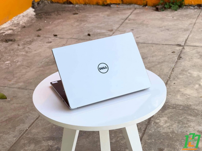 DELL INSPIRON N7472 thumb