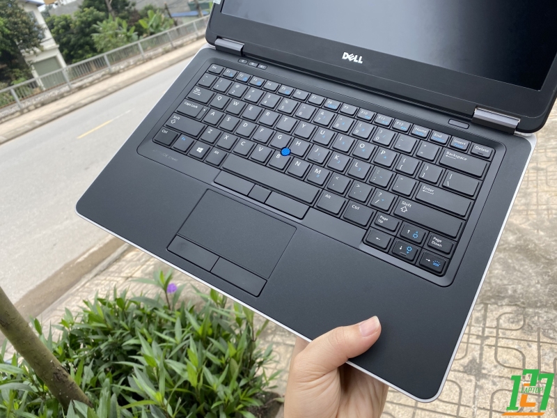DELL LATITUDE E7440 I5 thumb