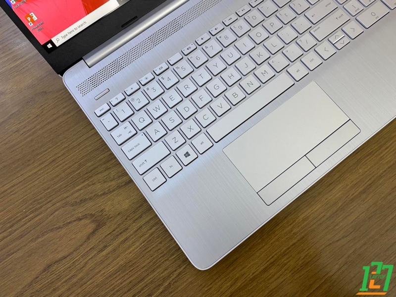 HP like new 15s-du1037TX/i5-10210U thumb
