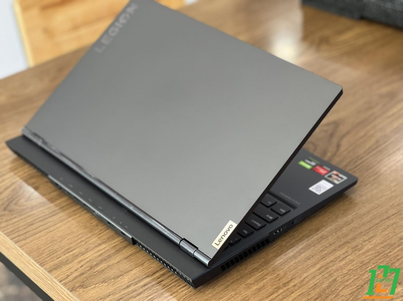 Lenovo Gaming Legion 5 thumb