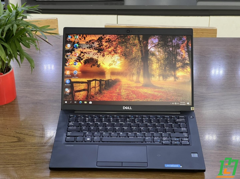 DELL LATITUDE E7390 i5 thumb