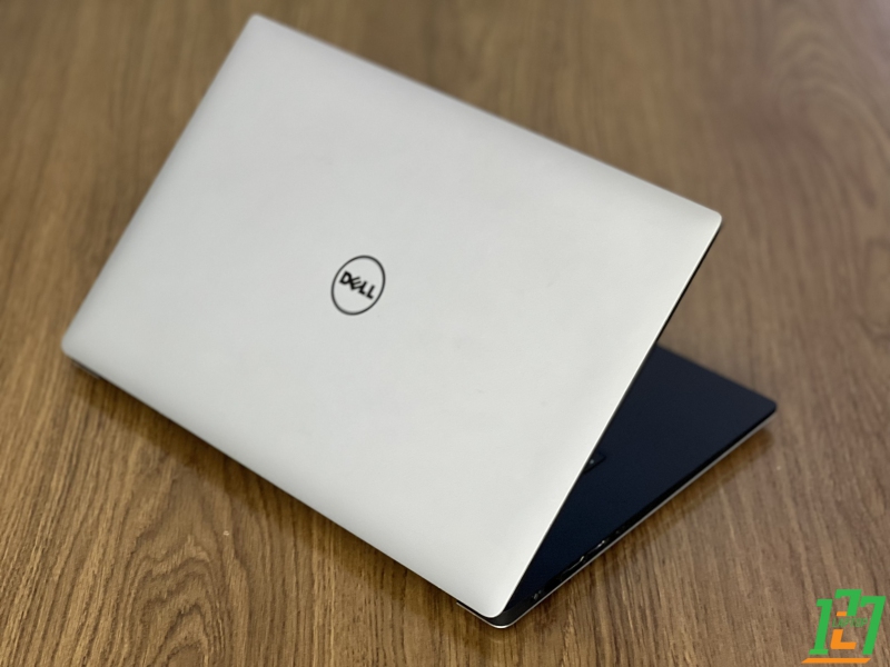 Dell Precision 5510 I7-6820HQ thumb