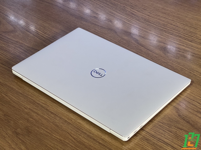 Dell XPS 7390 Full White thumb