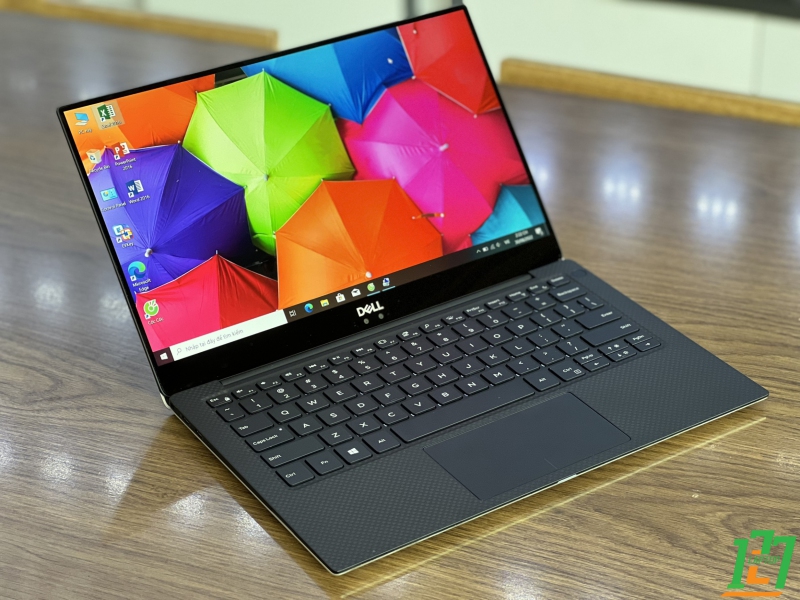 DELL XPS 9370