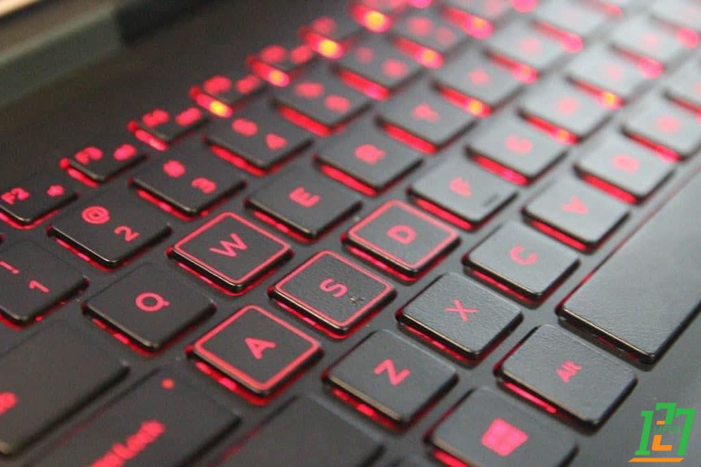 DELL GAMING N7567
