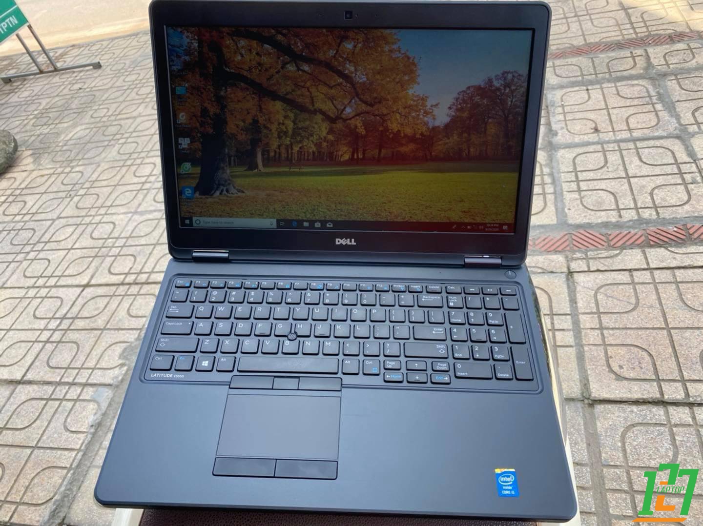 DELL LATITUDE E5550