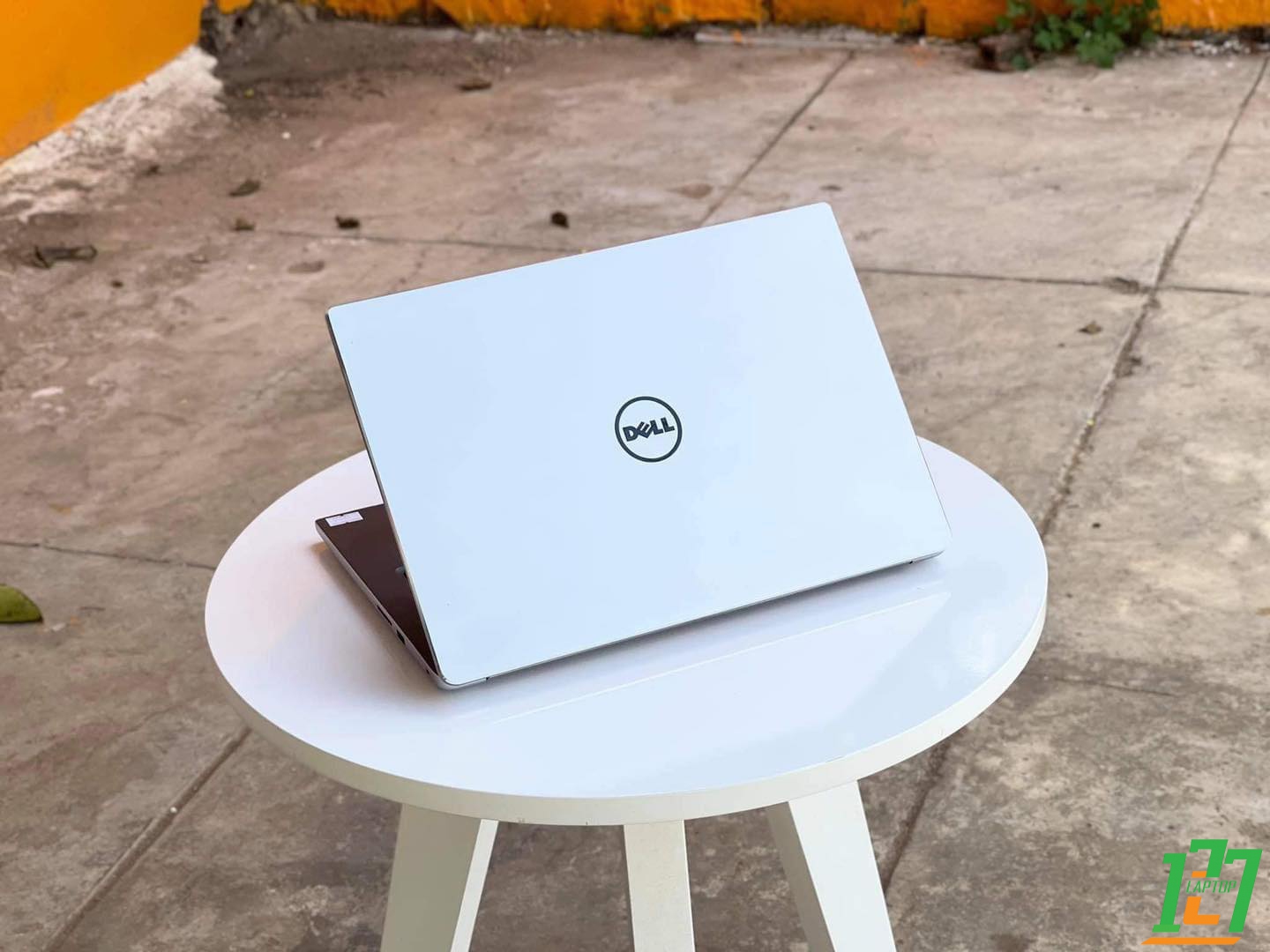 DELL INSPIRON N7472