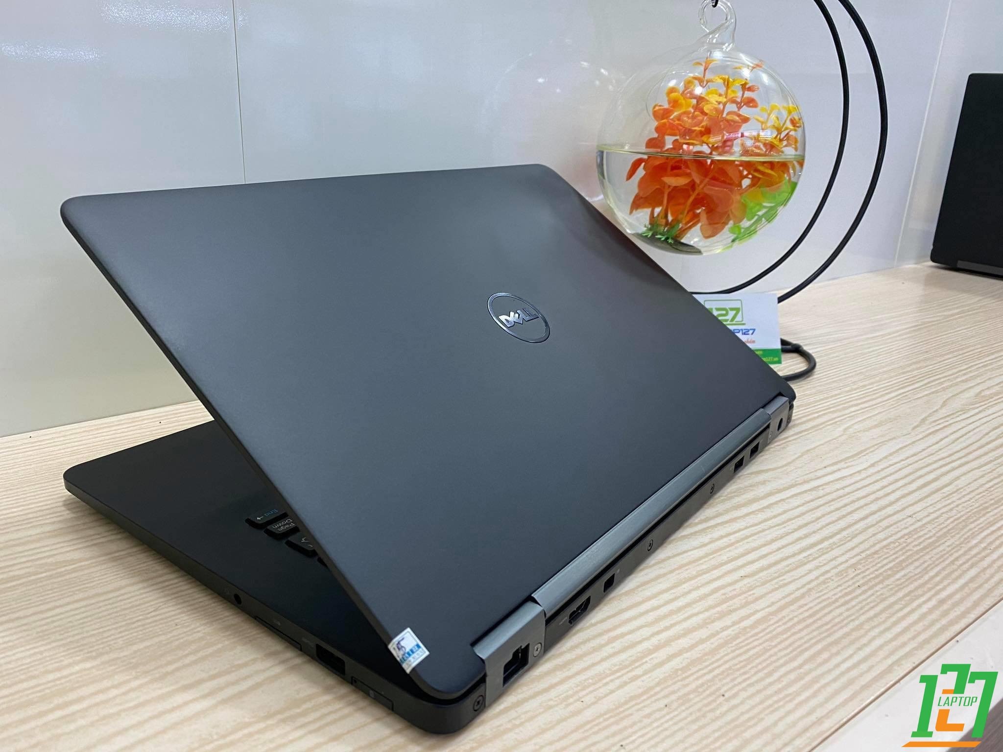 DELL LATITUDE E7470