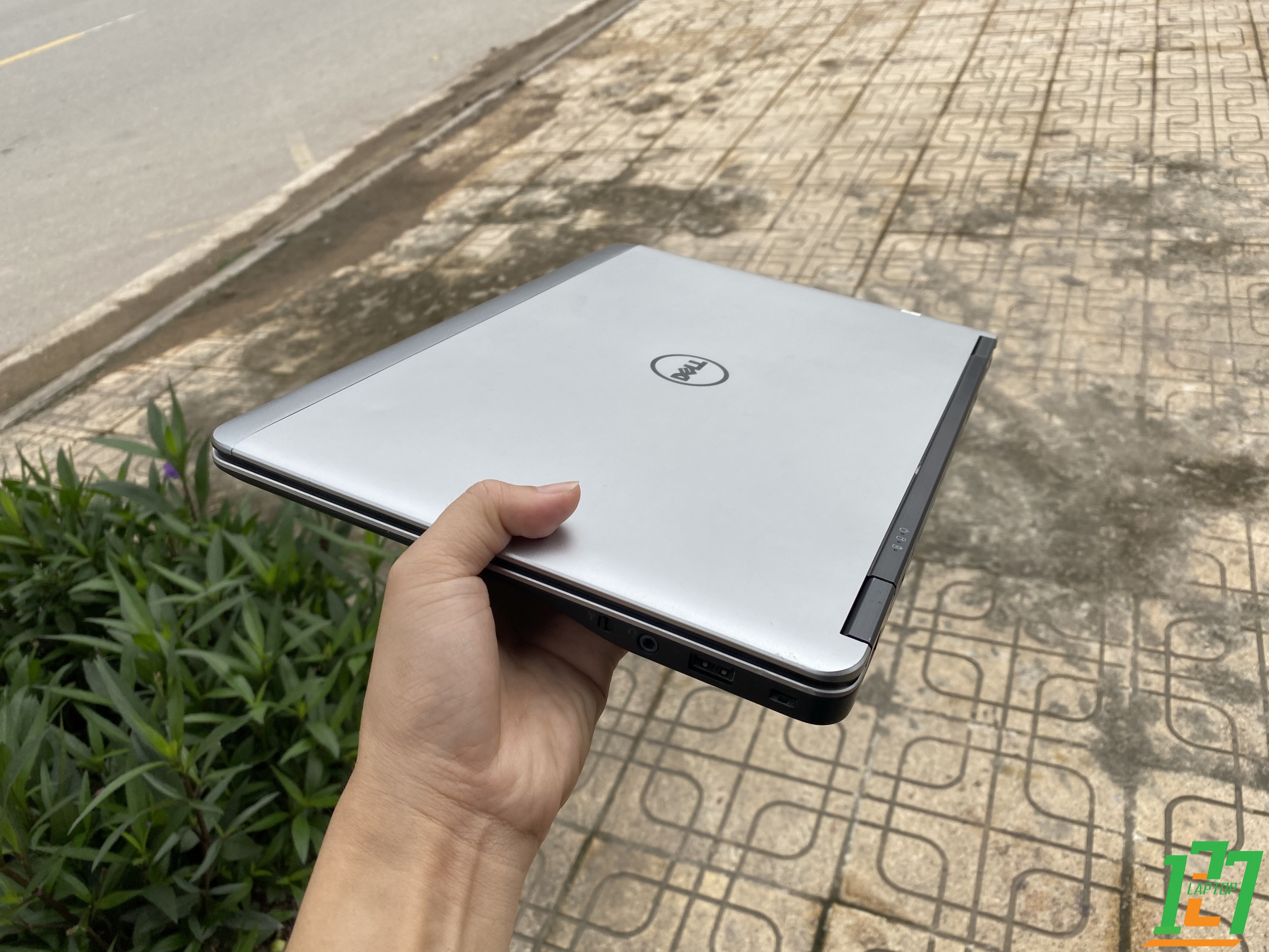 DELL LATITUDE E7440 I5