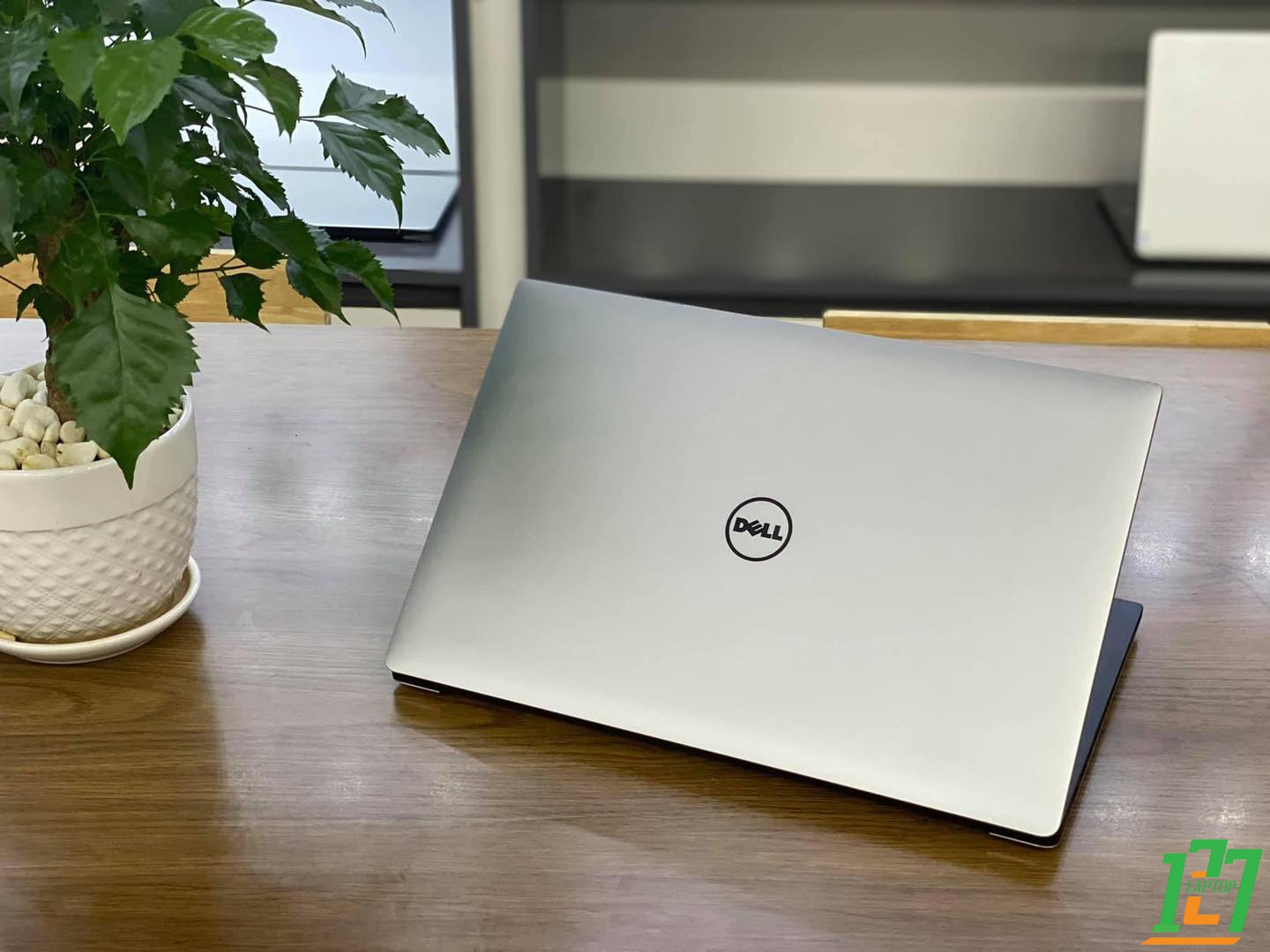 DELL Precision 5520
