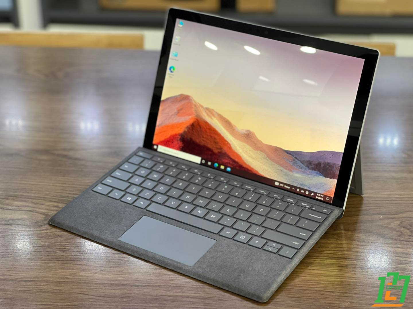 Microsoft Surface Pro 7