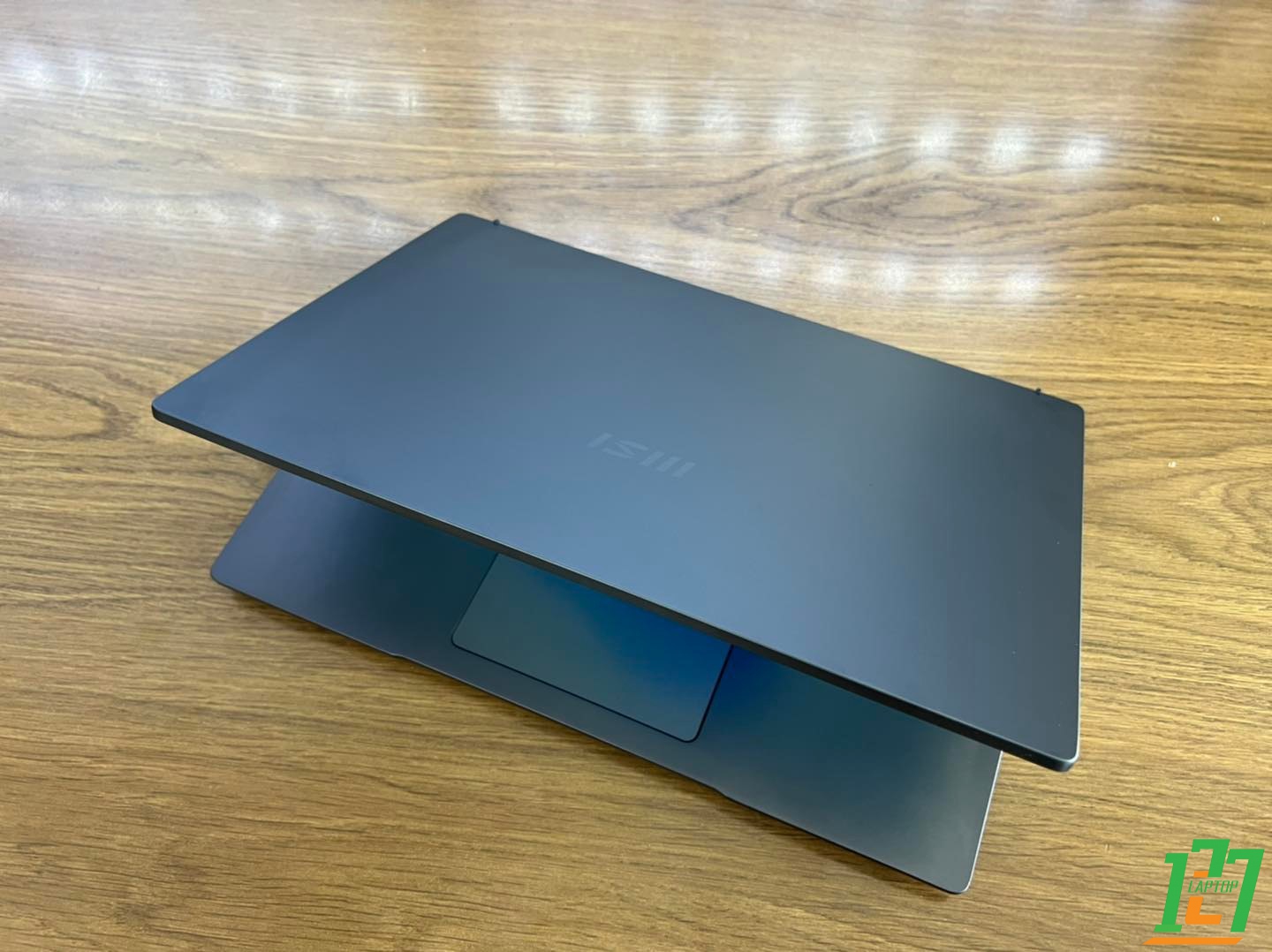 Laptop MSI Modern 14 B5w like new