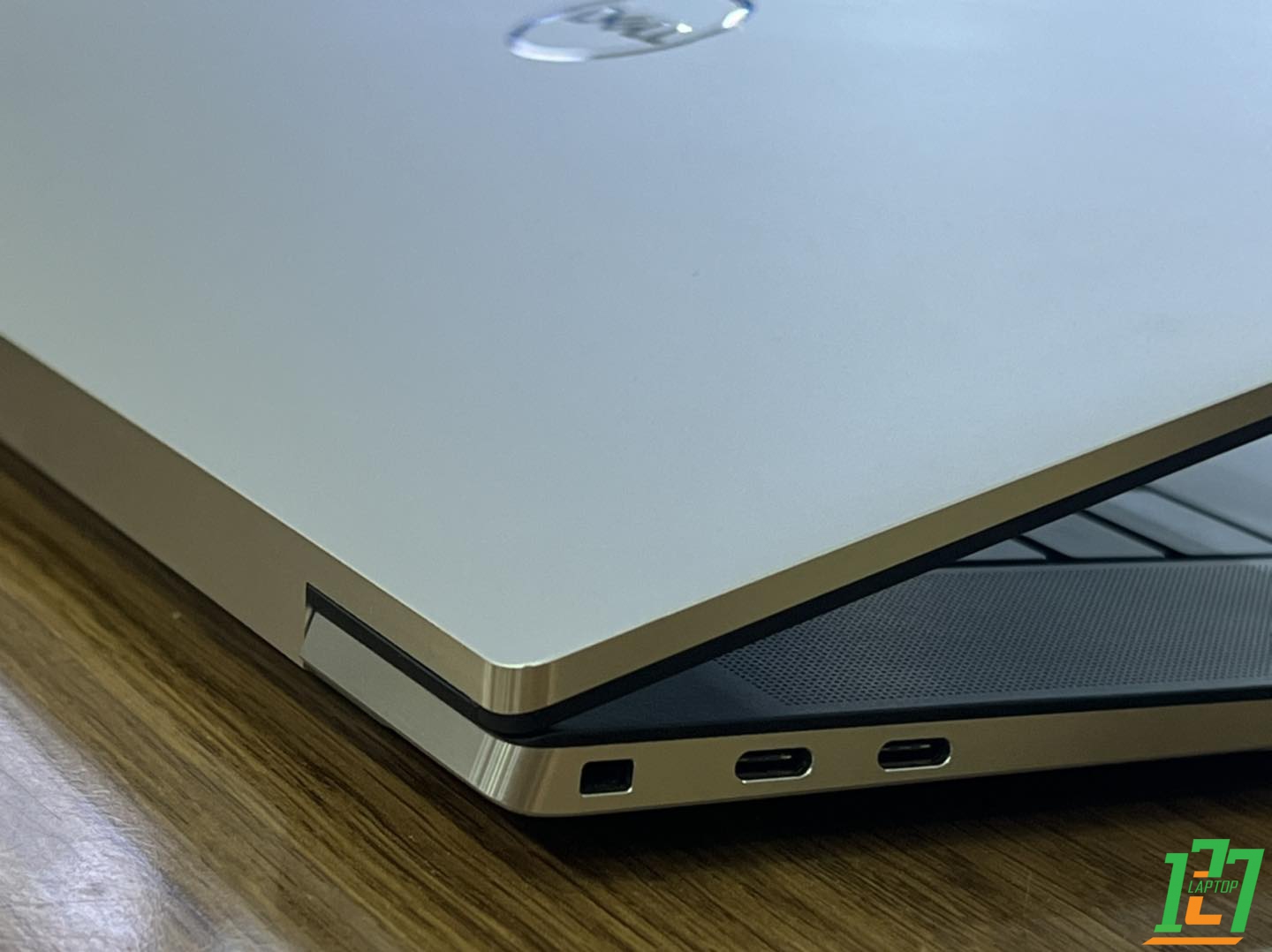 Dell XPS 17 9700