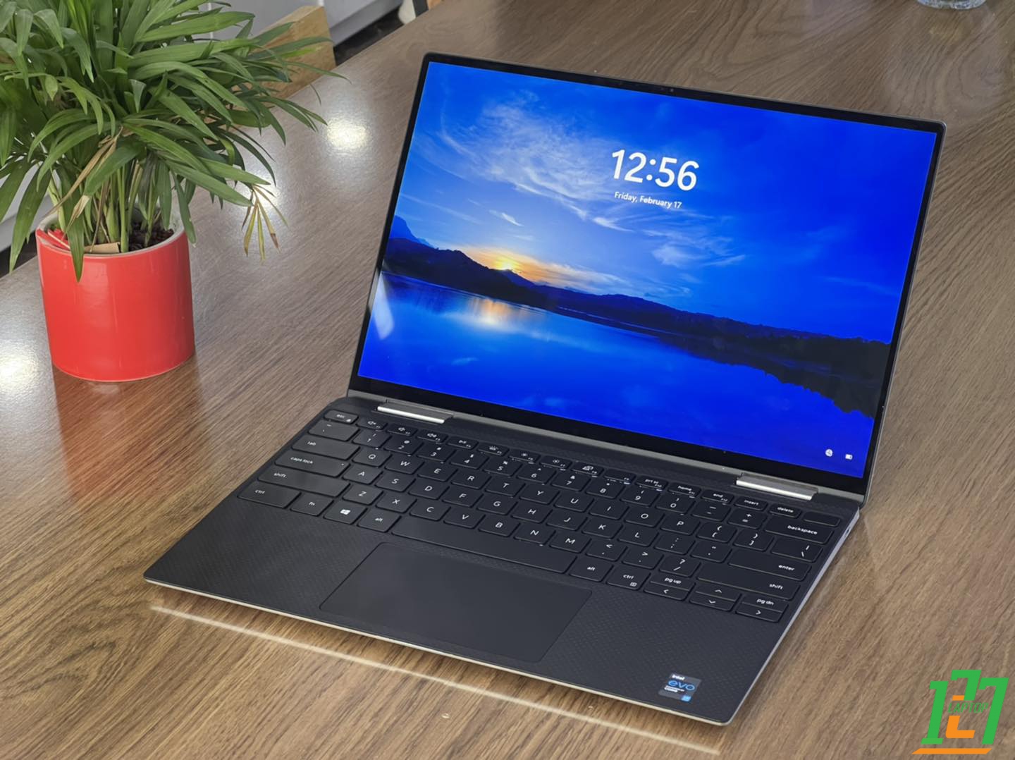 Dell XPS 9310 2in1 [like new]