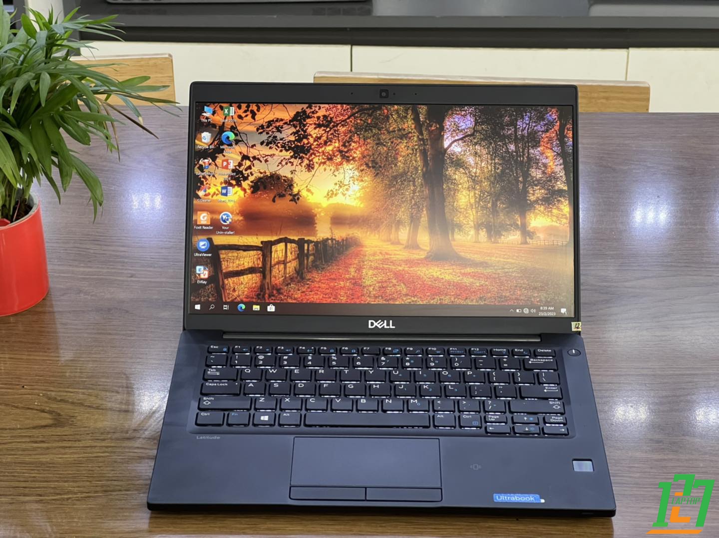 DELL LATITUDE E7390 i5