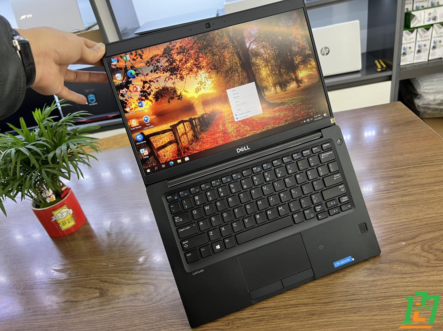 DELL LATITUDE E7390 i5