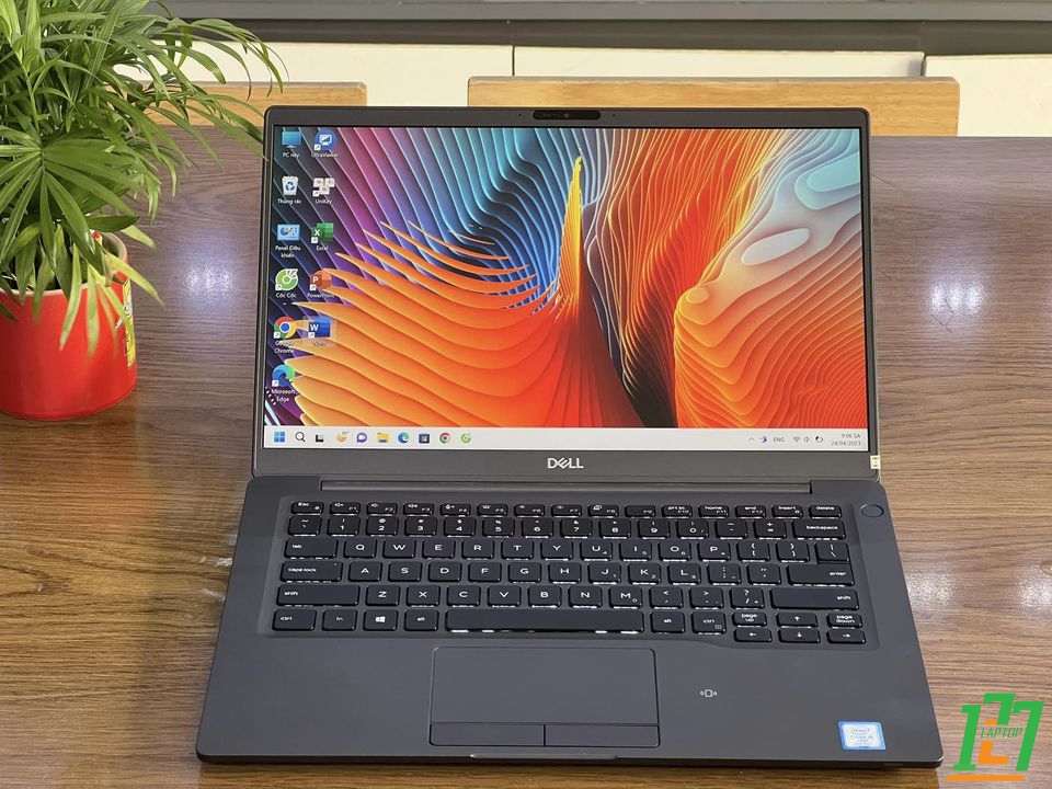 Dell Latitude 7400