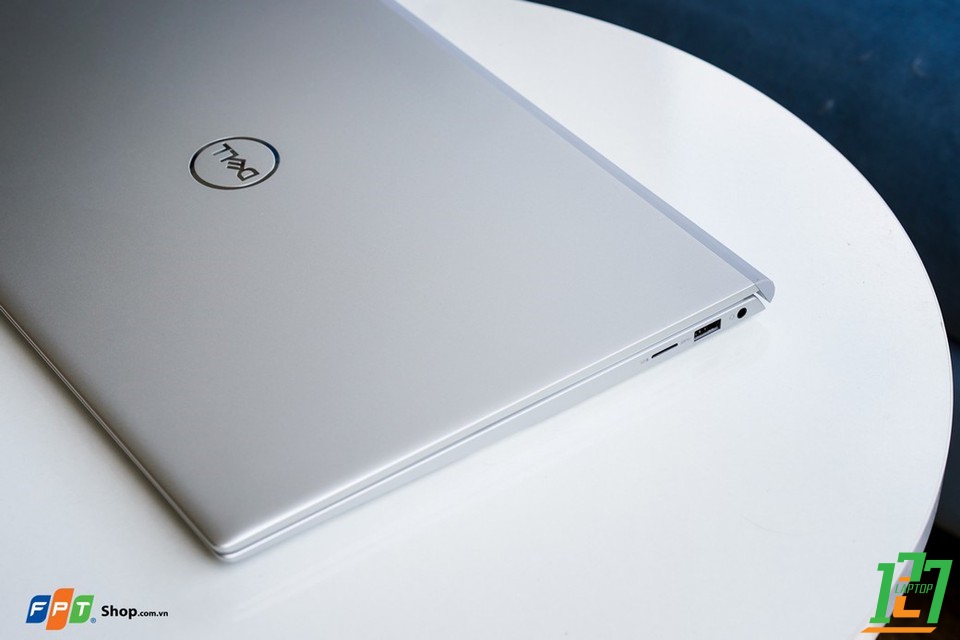 DELL Inspiron 15 N5505 R5 new 99%