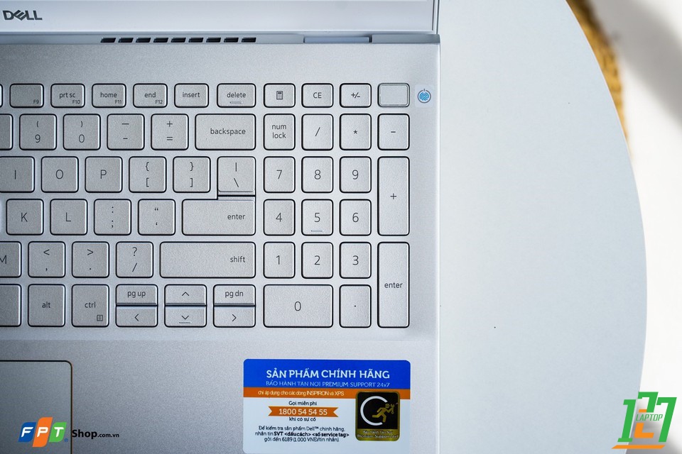 DELL Inspiron 15 N5505 R5 new 99%