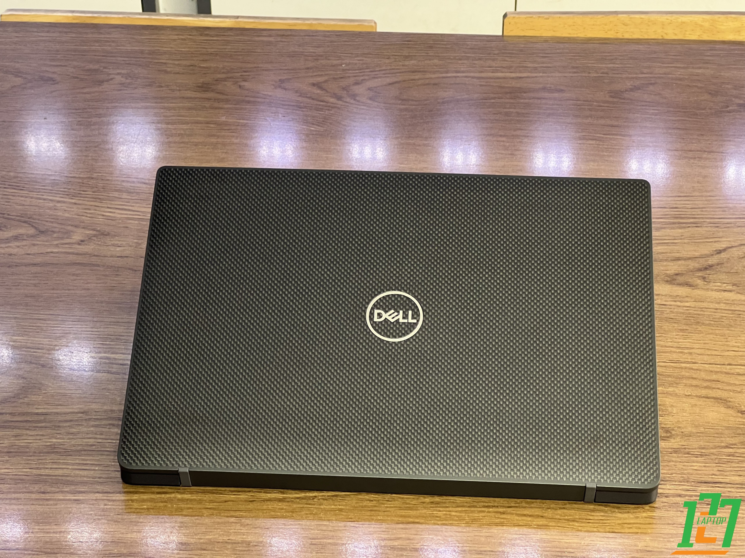 Dell Latitude 7300 Carbon US 99%