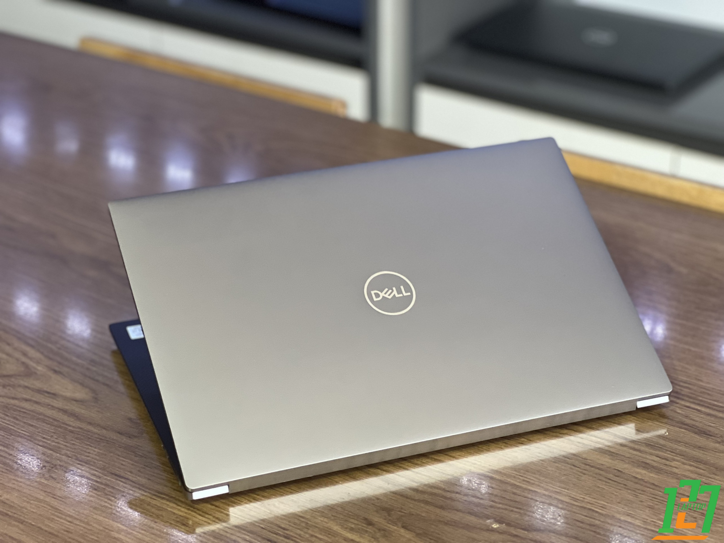 Dell Precision 5550 - Máy trạm đồ họa