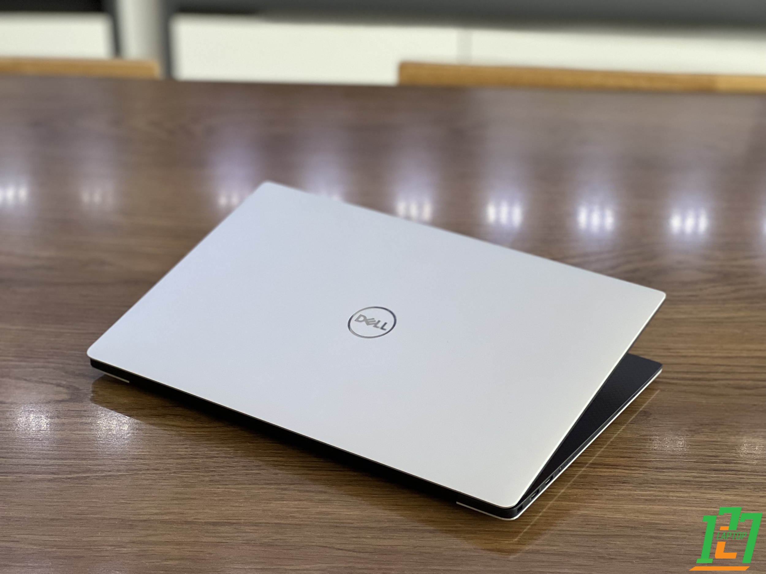 DELL XPS 9370
